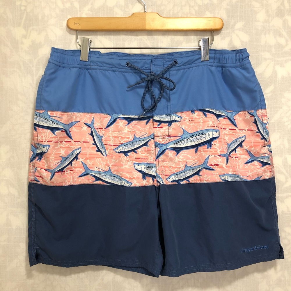 Mens Vineyard Vines Blue and Pink Bass Fish Striped Swim Trunks Board Shorts